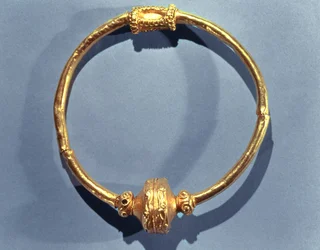 Kragen, aus Ardnaglug, County Roscommon (Gold)